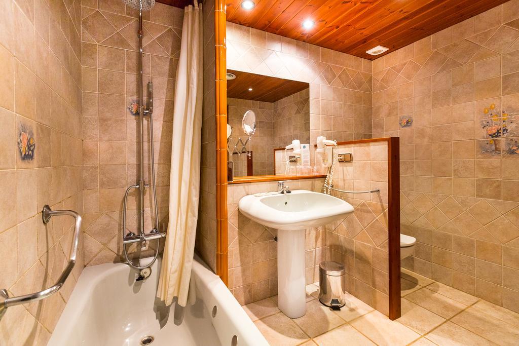 Mas De La Sala Hotel Sallent Kültér fotó